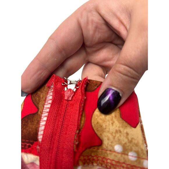 Retroliciois Gingerbread Christmas Knee Length Skirt 4X Cotton Red Cookies - Picture 5 of 6